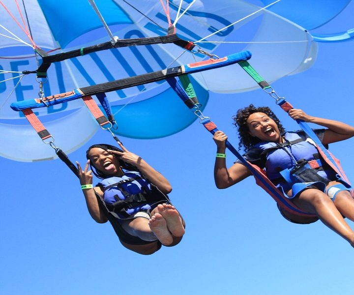 Parasailing v Šarm aš-Šajchu